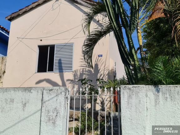 Imagem Casa com 4 Quartos à Venda, 550 m² em Vila Ipojuca - São Paulo Imagem Casa com 4 Quartos à Venda, 550 m² em Vila Ipojuca - São Paulo