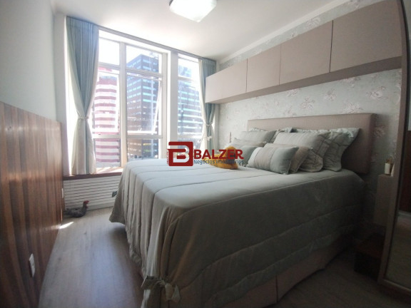Imagem Apartamento com 1 Quarto à Venda, 47 m² em Centro - Florianópolis
