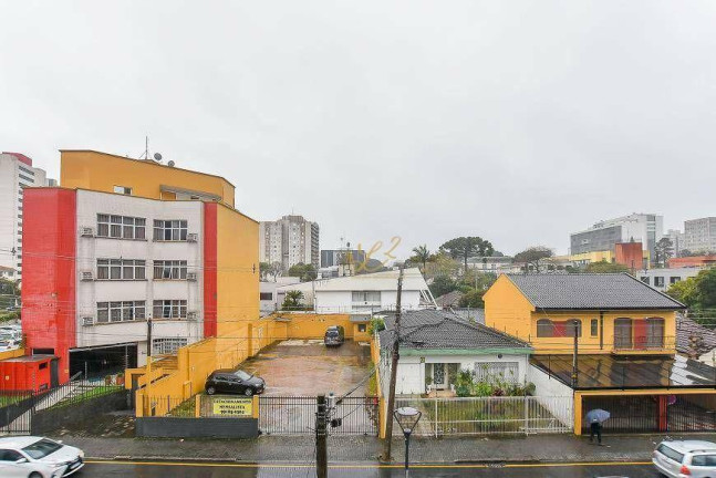 Imagem Apartamento com 1 Quarto à Venda, 25 m² em Centro Cívico - Curitiba Imagem Apartamento com 1 Quarto à Venda, 25 m² em Centro Cívico - Curitiba
