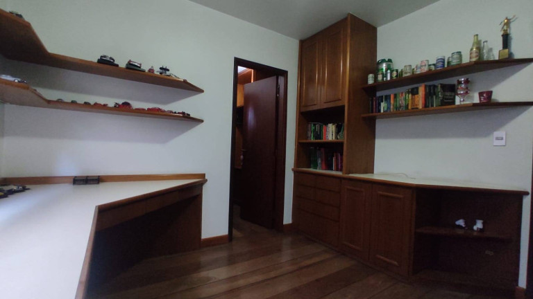 Imagem Casa com 3 Quartos à Venda, 360 m² em Alphaville 5 - Santana De Parnaíba Imagem Casa com 3 Quartos à Venda, 360 m² em Alphaville 5 - Santana De Parnaíba