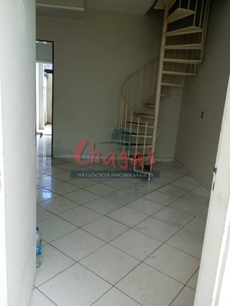 Imagem Sobrado com 2 Quartos para Alugar, 90 m² em Sumaré - Caraguatatuba