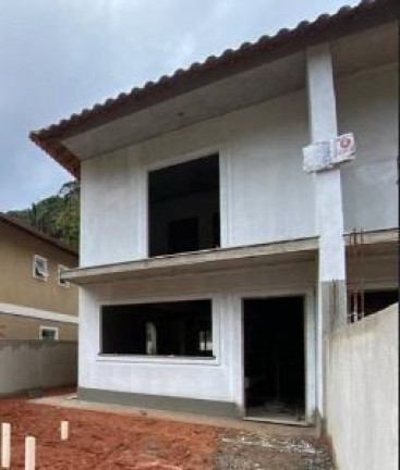Imagem Casa com 3 Quartos à Venda, 125 m² em Albuquerque - Teresópolis Imagem Casa com 3 Quartos à Venda, 125 m² em Albuquerque - Teresópolis