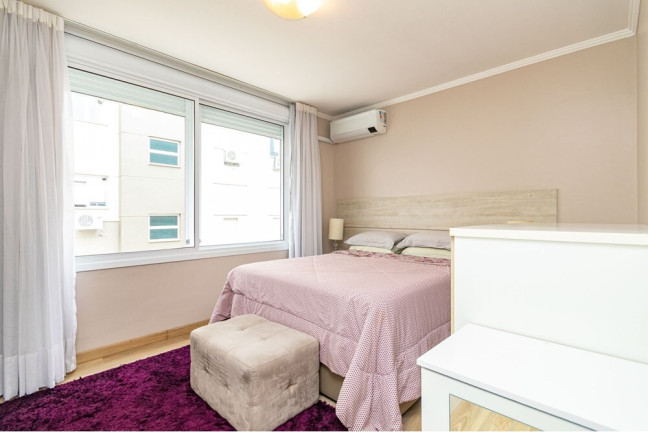Imagem Apartamento com 2 Quartos à Venda, 85 m² em Menino Deus - Porto Alegre Imagem Apartamento com 2 Quartos à Venda, 85 m² em Menino Deus - Porto Alegre