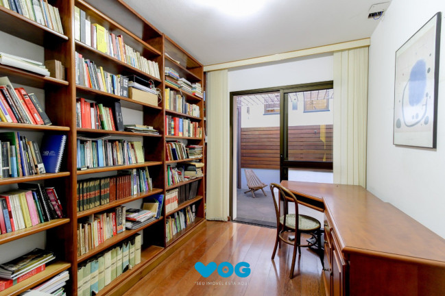 Imagem Casa com 3 Quartos à Venda, 280 m² em Chácara Das Pedras - Porto Alegre Imagem Casa com 3 Quartos à Venda, 280 m² em Chácara Das Pedras - Porto Alegre