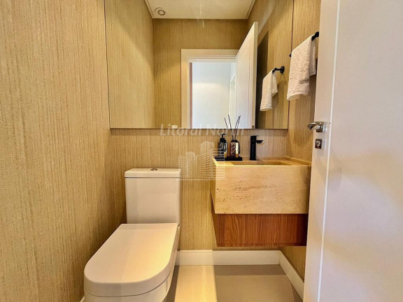 Imagem Apartamento com 3 Quartos à Venda, 145 m² em Barra Sul - Balneário Camboriú Imagem Apartamento com 3 Quartos à Venda, 145 m² em Barra Sul - Balneário Camboriú