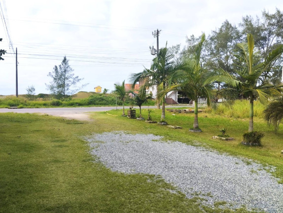 Casa à Venda, 325 m² em Salinas - Balneário Barra Do Sul