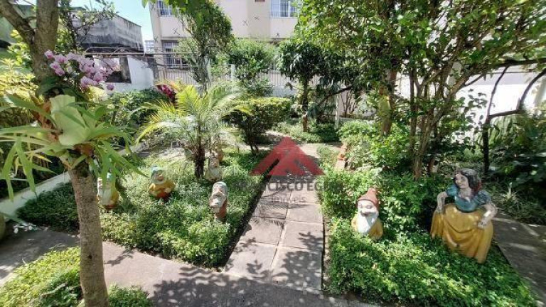 Imagem Casa com 3 Quartos à Venda, 300 m² em Fonseca - Niterói Imagem Casa com 3 Quartos à Venda, 300 m² em Fonseca - Niterói