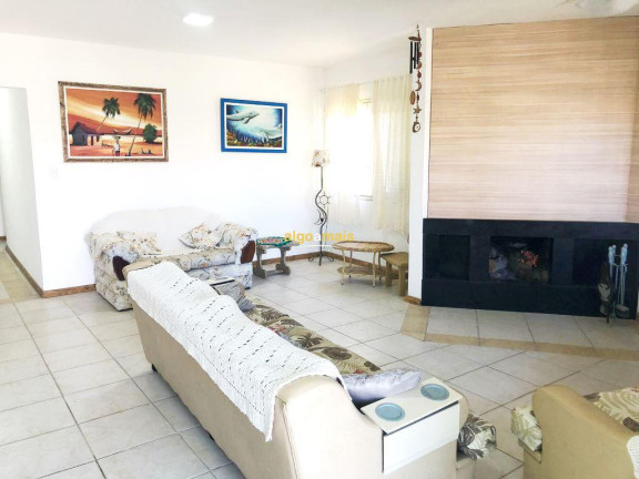 Imagem Casa com 4 Quartos à Venda, 220 m² em C.c.i- Extenção Atlantida Ii - Xangri-lá Imagem Casa com 4 Quartos à Venda, 220 m² em C.c.i- Extenção Atlantida Ii - Xangri-lá
