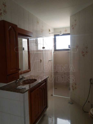 Imóvel com 3 Quartos para Alugar,  em Centro - Araraquara