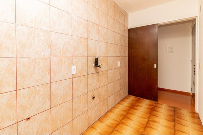 Imagem Imóvel com 1 Quarto à Venda, 42 m² em Jardim Do Salso - Porto Alegre Imagem Imóvel com 1 Quarto à Venda, 42 m² em Jardim Do Salso - Porto Alegre
