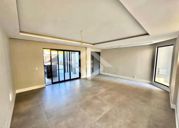 Imagem Casa com 4 Quartos à Venda, 297 m² em Barra Da Tijuca - Rio De Janeiro Imagem Casa com 4 Quartos à Venda, 297 m² em Barra Da Tijuca - Rio De Janeiro