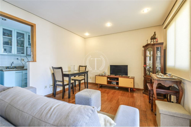 Imagem Apartamento com 2 Quartos à Venda, 64 m² em Moema - São Paulo