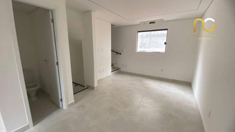Imagem Sobrado com 2 Quartos à Venda, 85 m² em Vila Guilhermina - Praia Grande Imagem Sobrado com 2 Quartos à Venda, 85 m² em Vila Guilhermina - Praia Grande