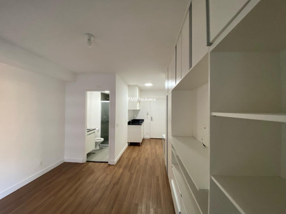 Imagem Imóvel com 1 Quarto à Venda, 28 m² em República - São Paulo Imagem Imóvel com 1 Quarto à Venda, 28 m² em República - São Paulo