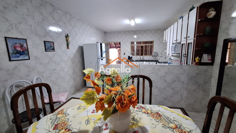 Imagem Casa com 3 Quartos à Venda, 186 m² em Jardim Paulista - Mogi Mirim Imagem Casa com 3 Quartos à Venda, 186 m² em Jardim Paulista - Mogi Mirim