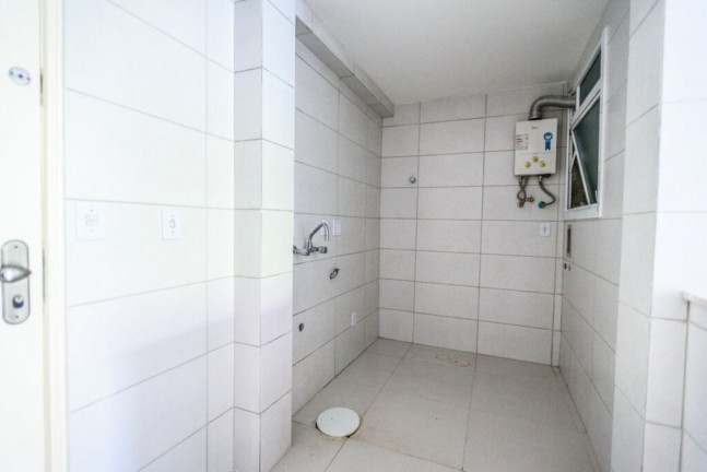Imagem Imóvel com 1 Quarto à Venda, 30 m² em Centro Histórico - Porto Alegre