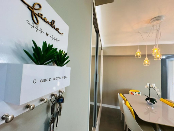 Imagem Apartamento com 2 Quartos à Venda, 67 m² em Jardim Carvalho - Porto Alegre