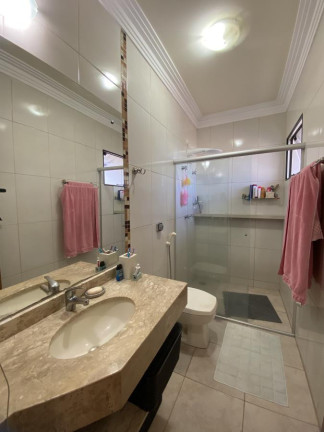 Imagem Casa com 3 Quartos à Venda, 175 m² em Jardim Tóquio - Maringá Imagem Casa com 3 Quartos à Venda, 175 m² em Jardim Tóquio - Maringá