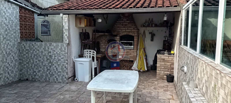 Imagem Casa com 3 Quartos à Venda, 80 m² em Itaóca - Mongaguá Imagem Casa com 3 Quartos à Venda, 80 m² em Itaóca - Mongaguá