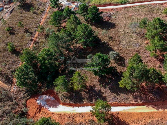Terreno à Venda, 1 m² em Atalaia - Campos Do Jordão