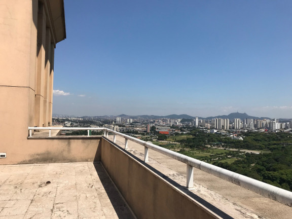 Imagem Imóvel com 5 Quartos à Venda, 702 m² em Alto De Pinheiros - São Paulo Imagem Imóvel com 5 Quartos à Venda, 702 m² em Alto De Pinheiros - São Paulo