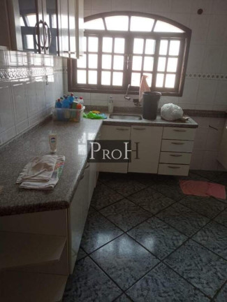 Imagem Sobrado com 3 Quartos à Venda, 250 m² em Vila Lucinda - Santo André