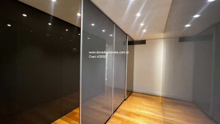 Imagem Apartamento com 3 Quartos à Venda, 316 m² em Agronômica - Florianópolis