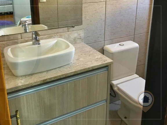 Imagem Casa com 3 Quartos à Venda, 250 m² em Vila Milton - Guarulhos