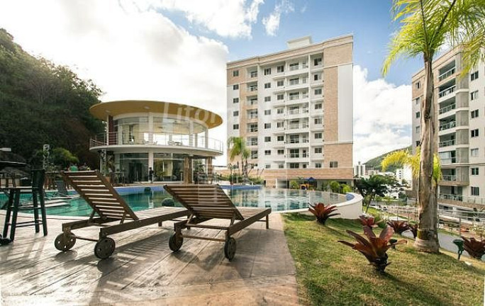 Imagem Apartamento com 2 Quartos à Venda, 75 m² em Tabuleiro - Camboriú
