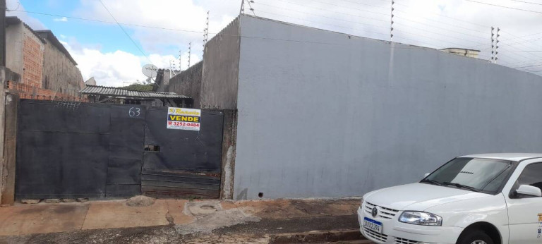 Terreno à Venda, 470 m² em Jardim Primavera - Arapongas