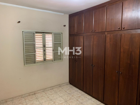 Imagem Casa com 2 Quartos à Venda, 182 m² em Centro - Sumaré