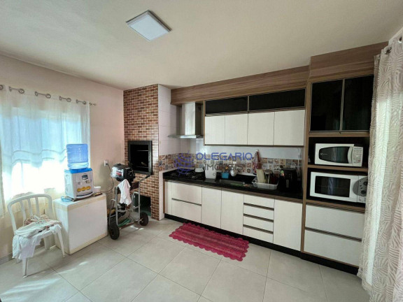 Imagem Casa com 3 Quartos à Venda, 145 m² em Armação - Penha Imagem Casa com 3 Quartos à Venda, 145 m² em Armação - Penha