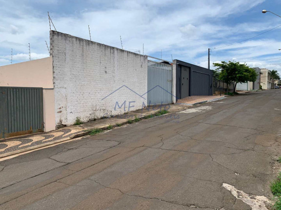 Imagem Terreno à Venda, 385 m² em Vila Pinheiro - Pirassununga Imagem Terreno à Venda, 385 m² em Vila Pinheiro - Pirassununga