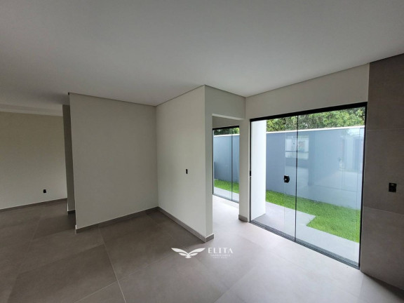 Imagem Sobrado com 3 Quartos à Venda, 128 m² em Itacolomi - Balneário Piçarras