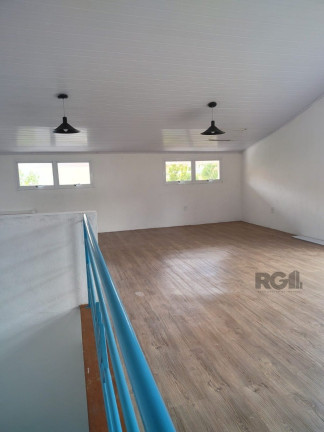 Imagem Sobrado com 3 Quartos à Venda, 230 m² em Lomba Do Pinheiro - Porto Alegre