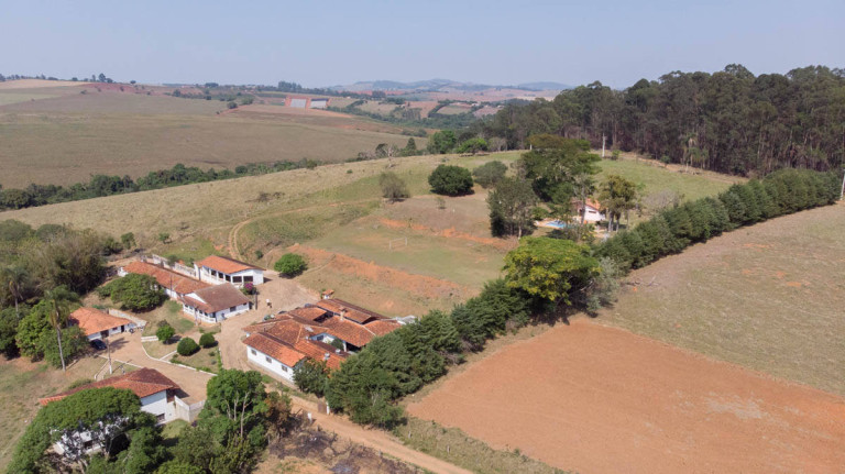 Imagem Chácara com 14 Quartos à Venda, 100.000 m² em Mãe Dos Homens - Bragança Paulista Imagem Chácara com 14 Quartos à Venda, 100.000 m² em Mãe Dos Homens - Bragança Paulista