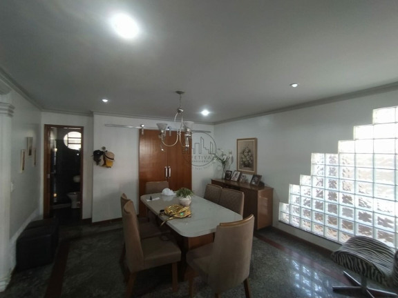 Imagem Casa com 5 Quartos à Venda, 180 m² em Riacho Fundo I - Brasília