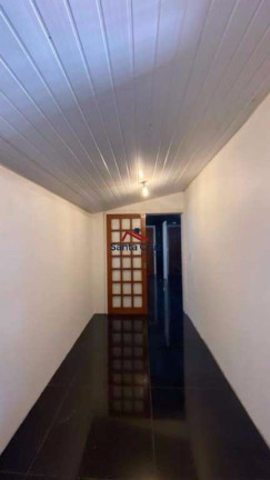 Imagem Sobrado com 3 Quartos à Venda, 360 m² em São João Do Rio Vermelho - Florianópolis