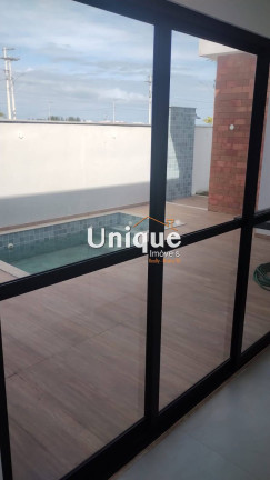 Imagem Casa com 3 Quartos à Venda, 250 m² em Arraial Do Cabo