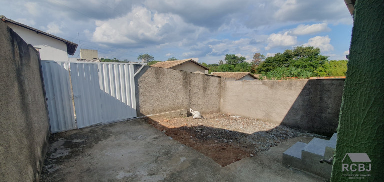 Imagem Casa com 2 Quartos à Venda,  em Dumaville - Esmeraldas