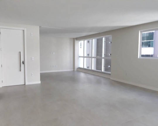 Imagem Imóvel com 4 Quartos à Venda, 198 m² em Centro - Itapema