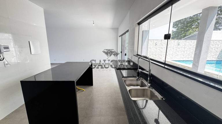 Imagem Casa com 3 Quartos à Venda, 339 m² em Recreio Dos Bandeirantes - Rio De Janeiro Imagem Casa com 3 Quartos à Venda, 339 m² em Recreio Dos Bandeirantes - Rio De Janeiro