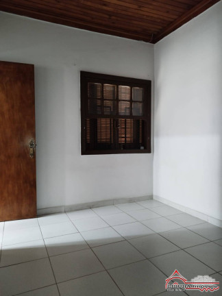 Imagem Casa com 3 Quartos para Alugar,  em Centro - Jacareí