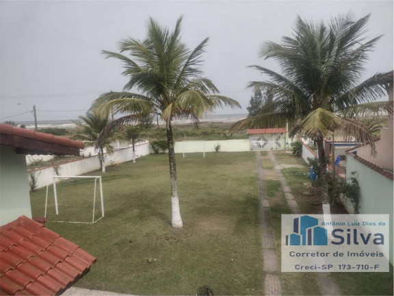 Imagem Casa com 5 Quartos à Venda, 600 m²
