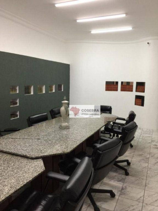 Casa à Venda, 300 m² em Moema - São Paulo