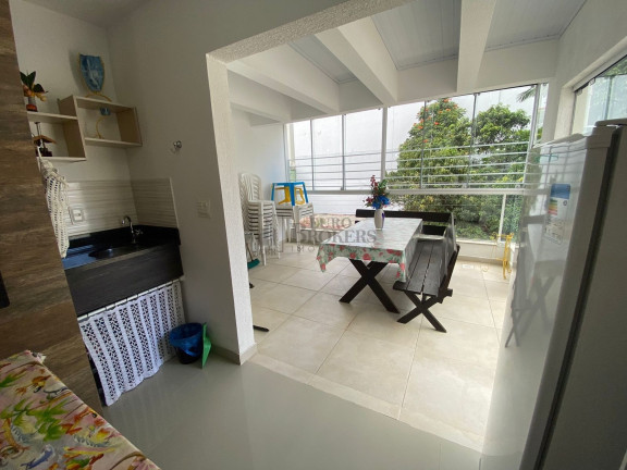 Imagem Sobrado com 3 Quartos à Venda, 252 m² em Centro - Balneário Camboriú Imagem Sobrado com 3 Quartos à Venda, 252 m² em Centro - Balneário Camboriú