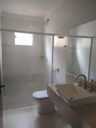 Imagem Imóvel com 4 Quartos à Venda, 200 m² em Sobradinho - Brasília Imagem Imóvel com 4 Quartos à Venda, 200 m² em Sobradinho - Brasília