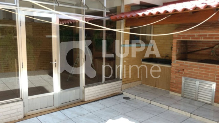 Imagem Casa com 3 Quartos à Venda, 214 m² em Jardim Santa Mena - Guarulhos Imagem Casa com 3 Quartos à Venda, 214 m² em Jardim Santa Mena - Guarulhos