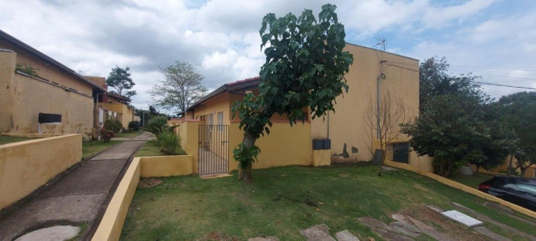 Imagem Casa com 2 Quartos à Venda, 48 m² em Jardim Colonial - Atibaia