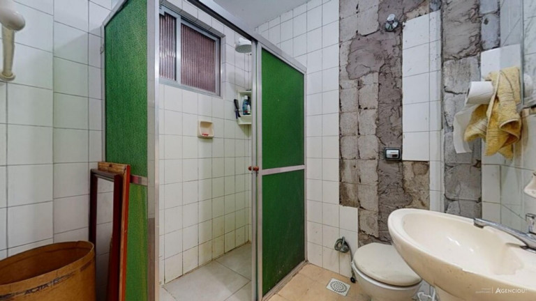 Imagem Imóvel com 2 Quartos à Venda, 57 m² em Centro Histórico - Porto Alegre Imagem Imóvel com 2 Quartos à Venda, 57 m² em Centro Histórico - Porto Alegre